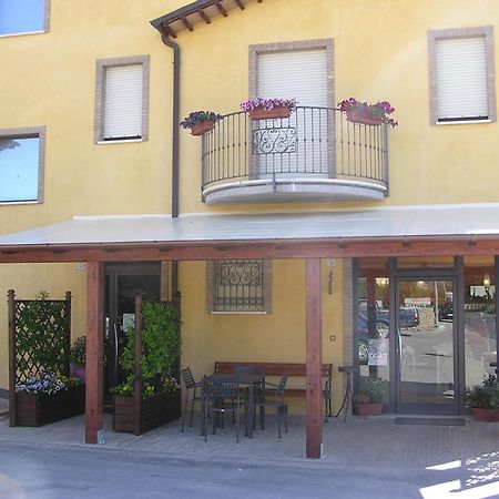 Albergo Le 2 Rose San Severino Marche Extérieur photo