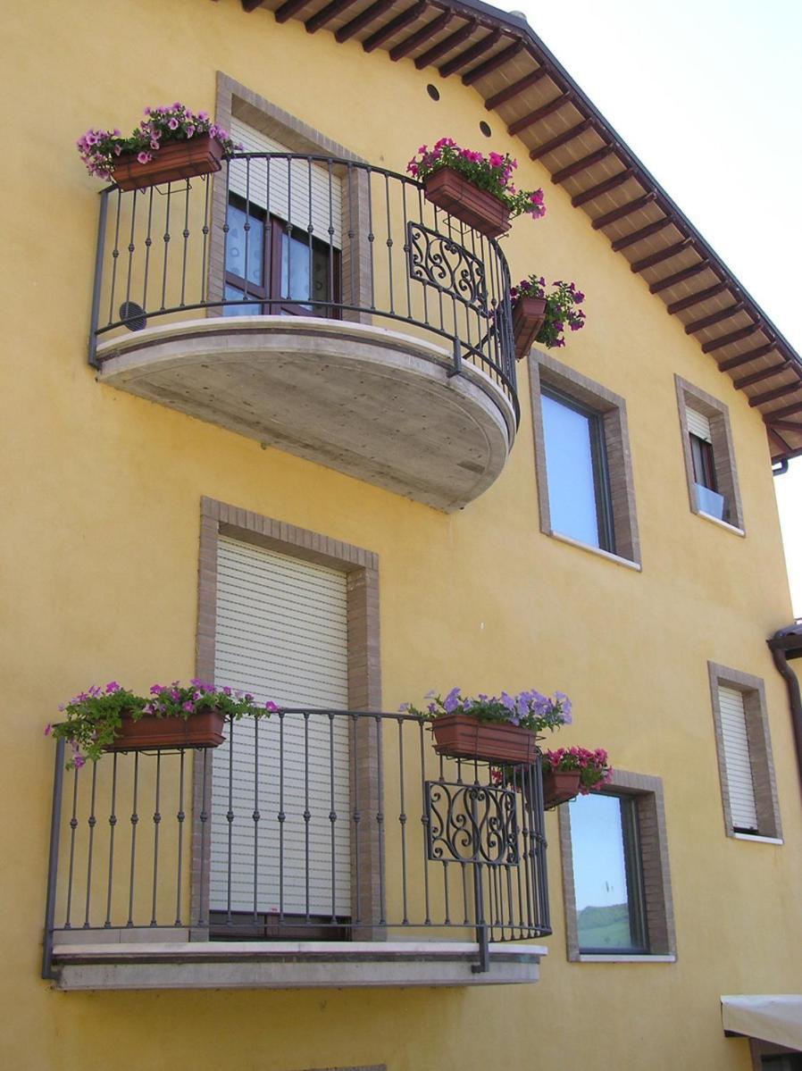 Albergo Le 2 Rose San Severino Marche Extérieur photo